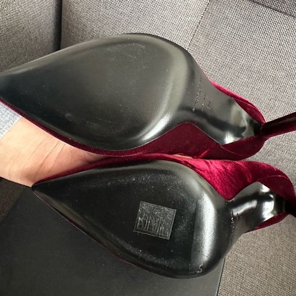 Saint Laurent BRAND NEW heels - Picture 6 of 8